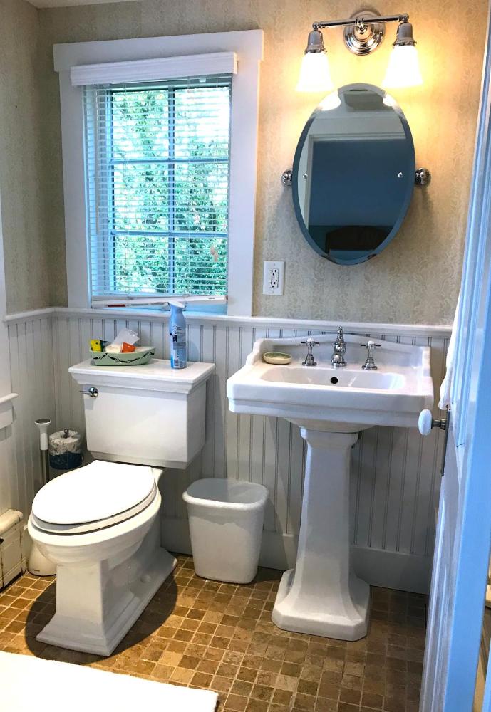 Queen Room with Garden View interior